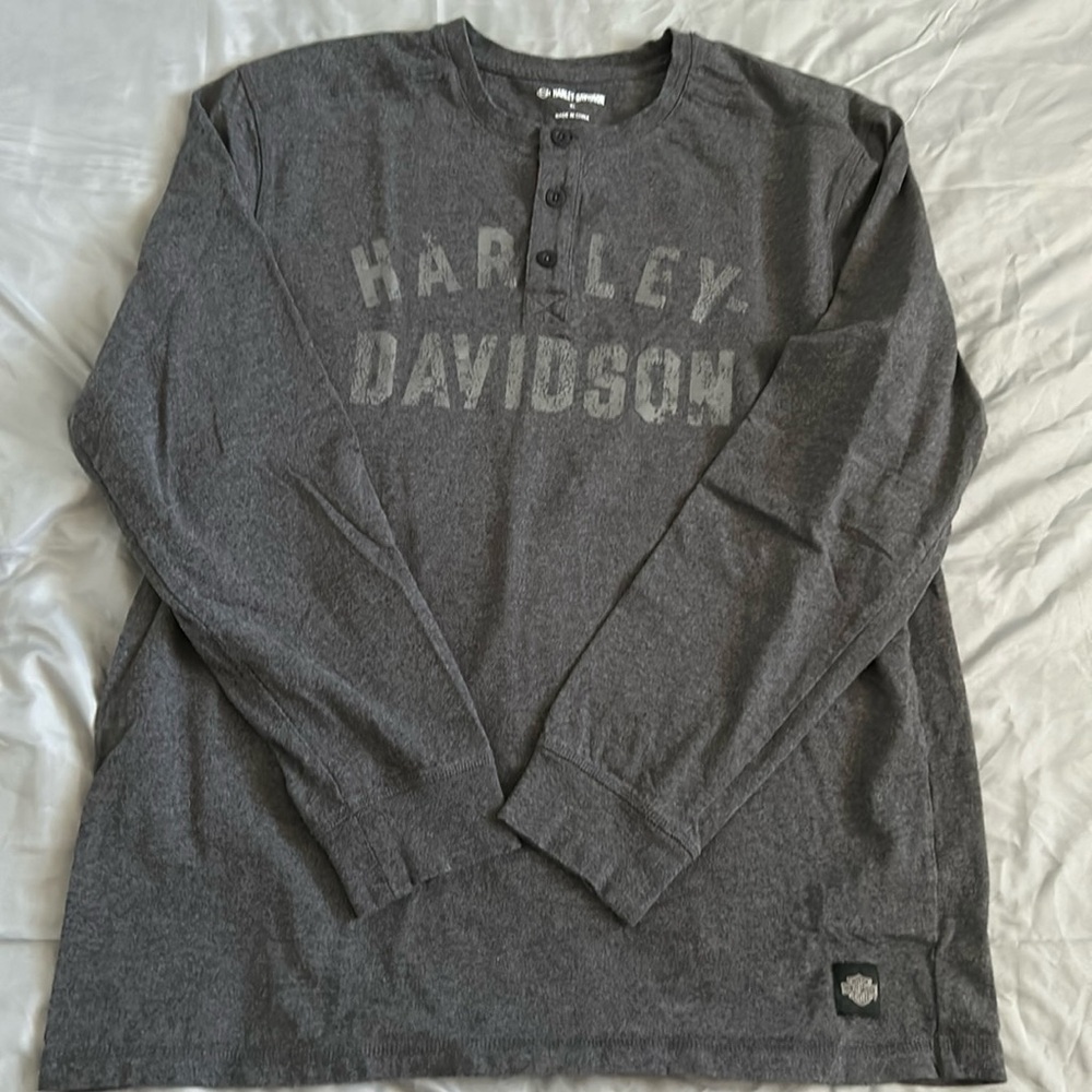NWOT Harley Davidson Henley, size XL